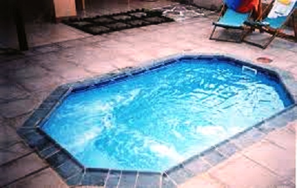splash pool